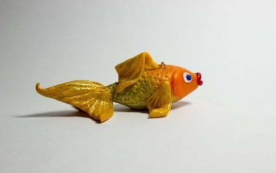 Золотая рыбка из полимерной глины